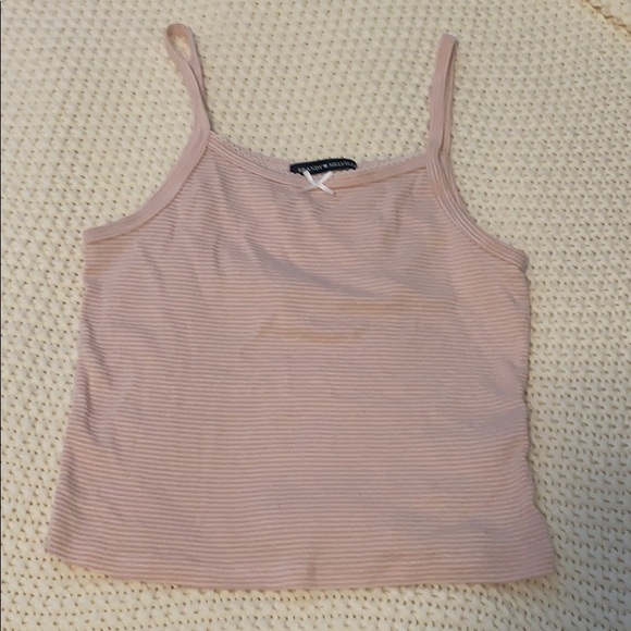 Brandy Melville Crop Top - Picture 3 of 5